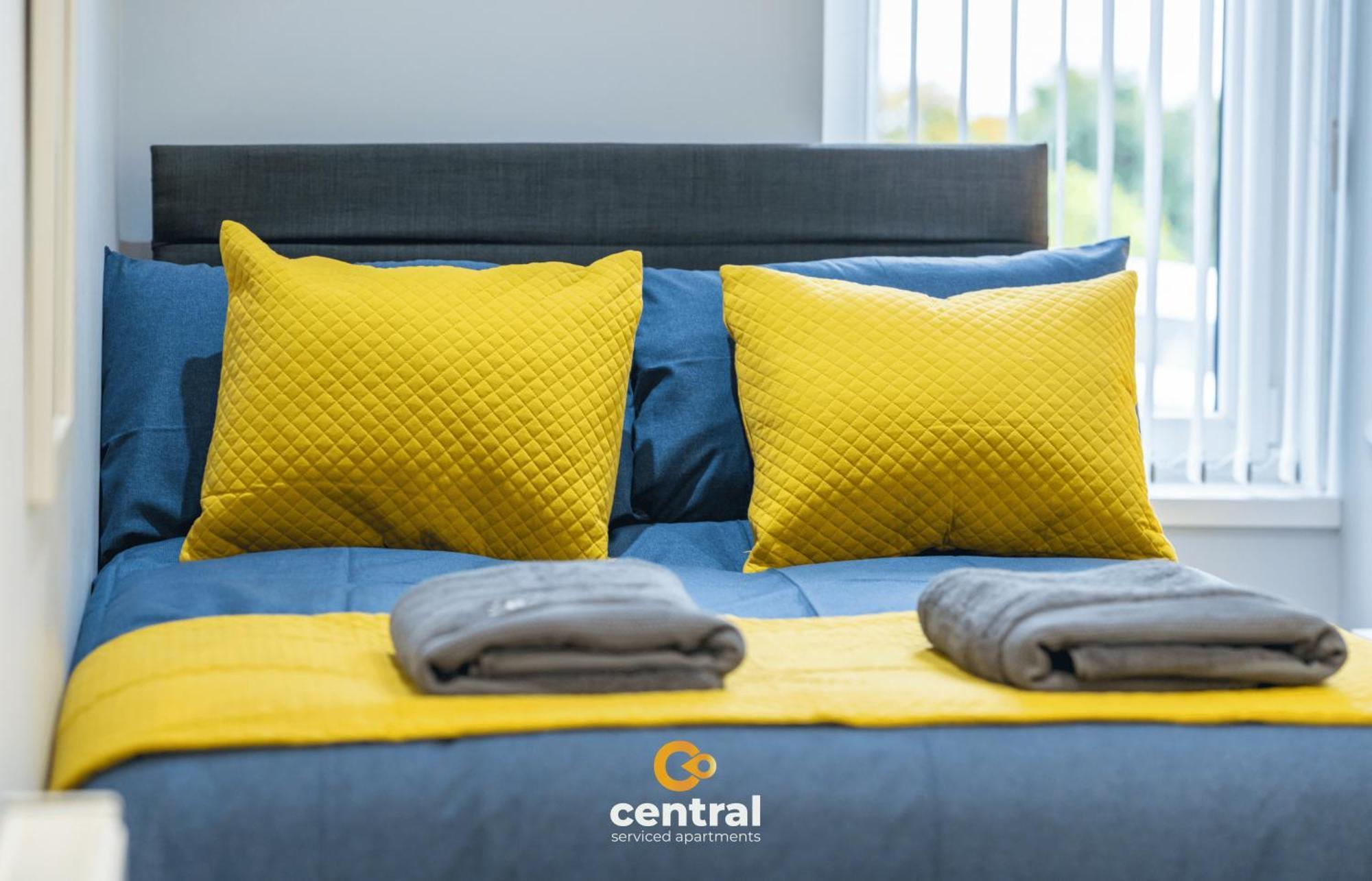 Central Serviced Apartments: Cozy 2-Bedroom with City Access Dundee Exterior photo